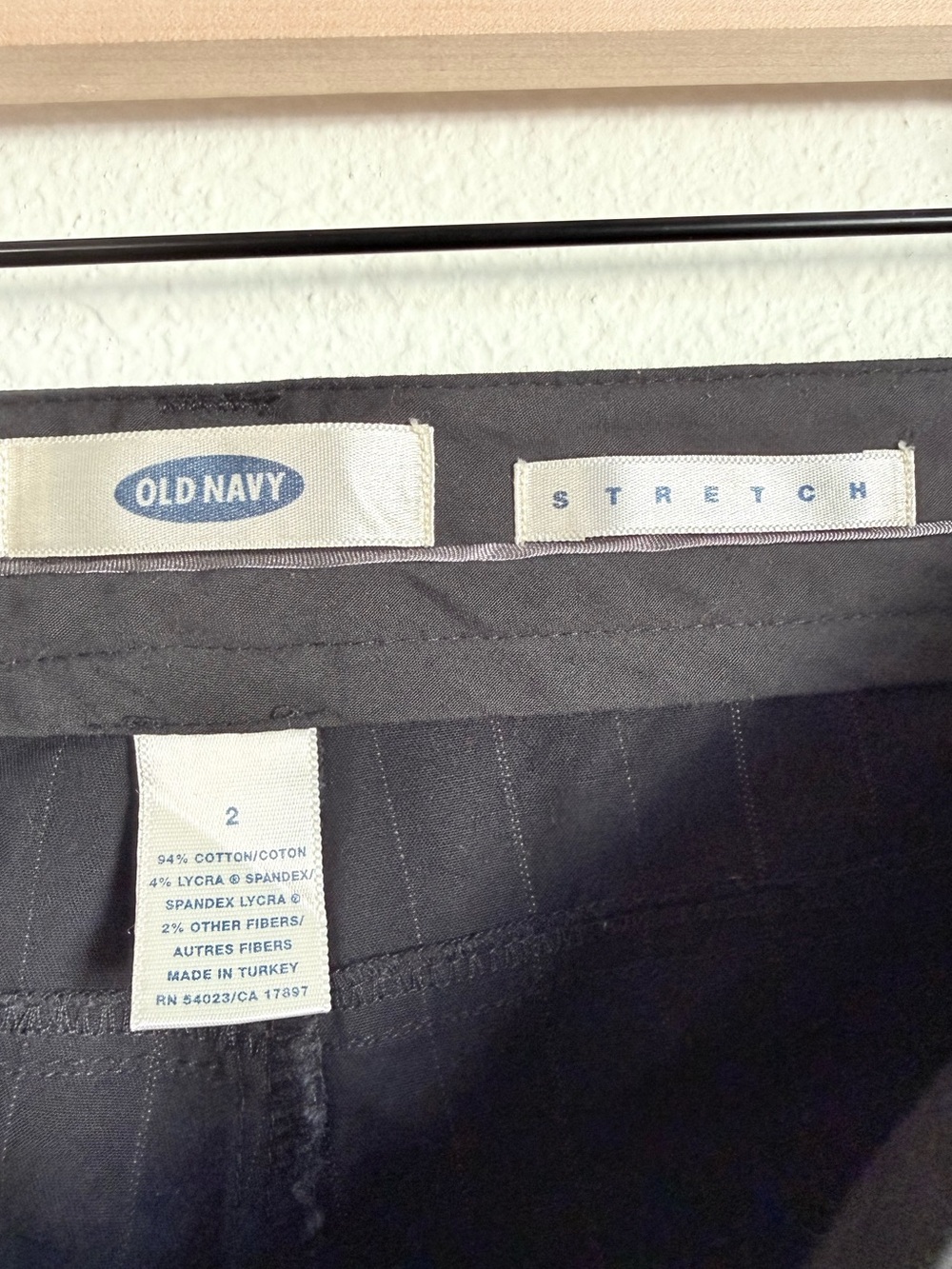 Vintage Old Navy Low Rise Flare Pants Pinstripe Y2K Grunge Minimalist - Picture 6 of 7